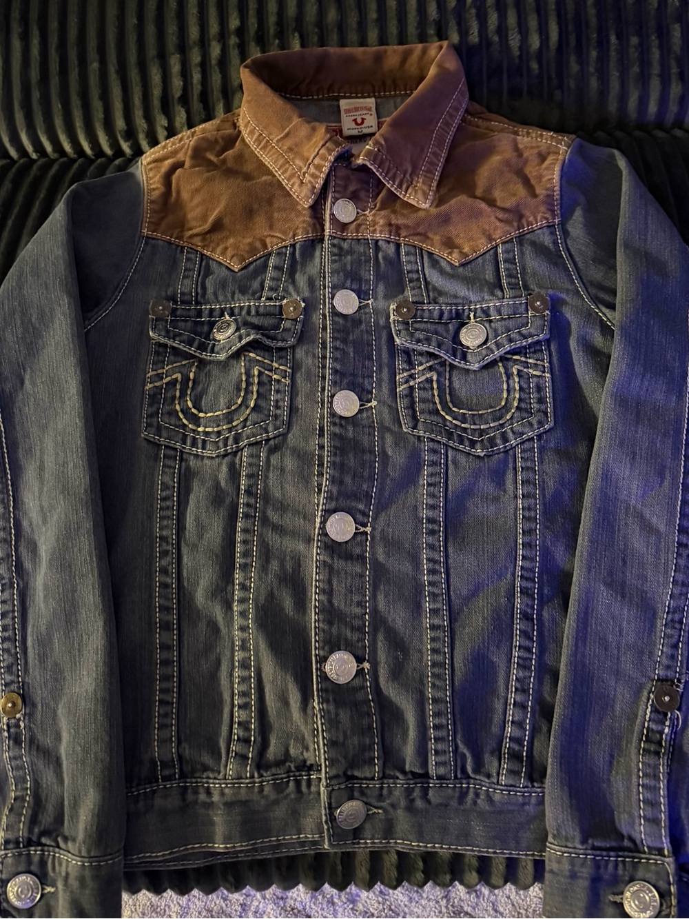 True Religion Blue Denim Jacket with Brown Yoke. Classic Y2K style